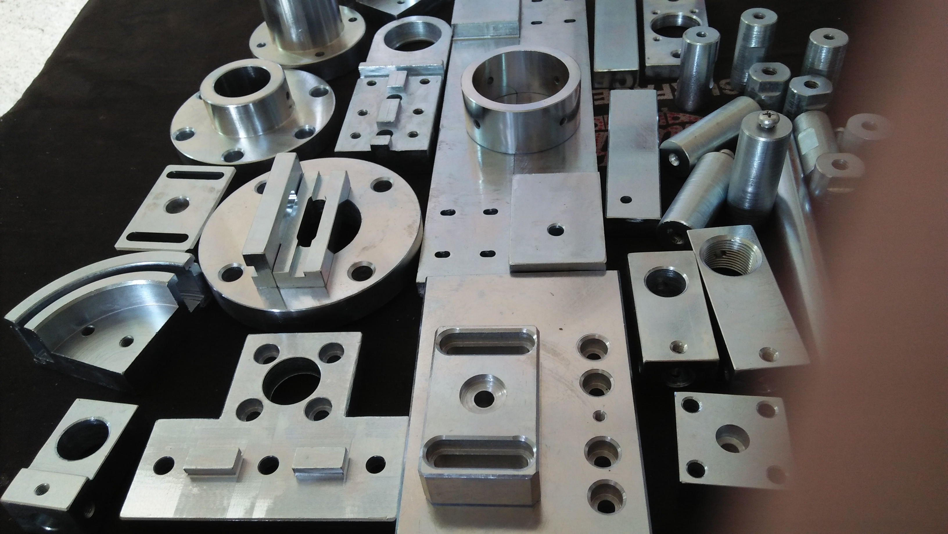 Mauli Engineering works aurangabad,lathe machine tool room job works